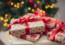 CUATRO REGALOS EN ESTA NAVIDAD