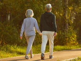 Caminar ayuda a ralentizar el Alzheimer